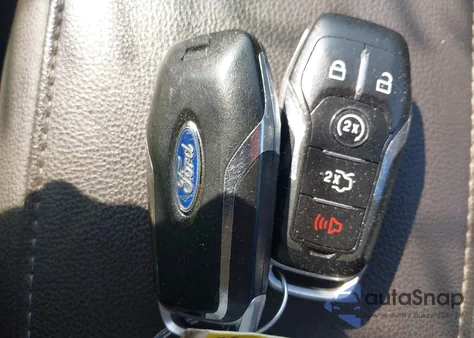 2013 Ford Fusion Titanium z USA, uszkodzony, nr VIN 3FA6P0K94DR148147